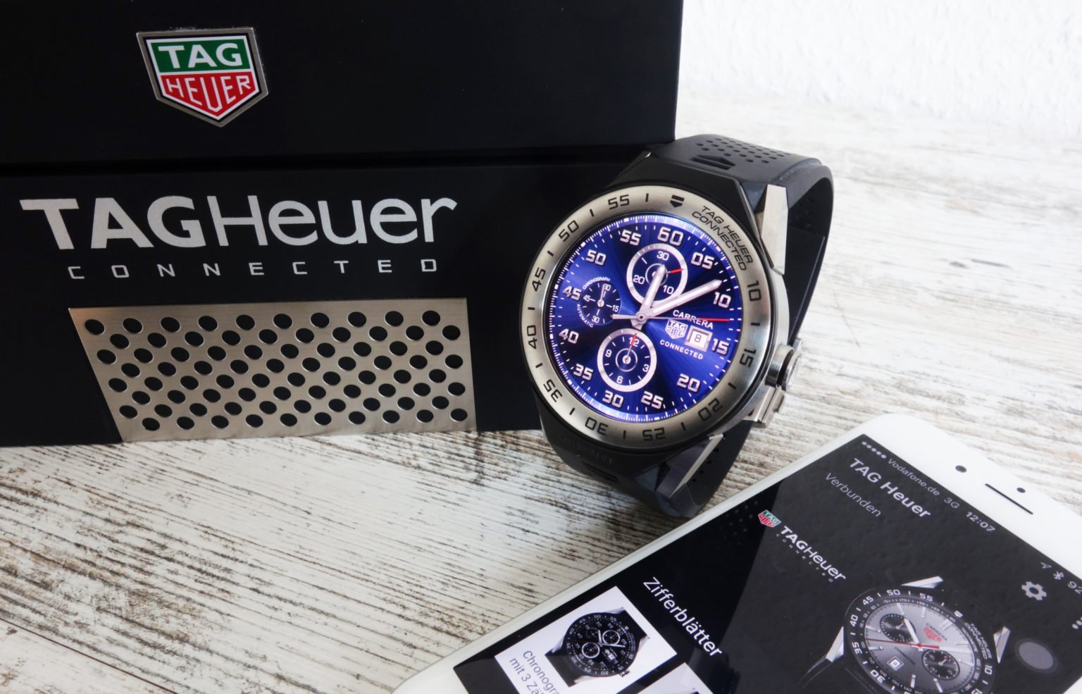 TAG Heuer Connected Modular 45 mit iPhone iOS Android Wear 2.0