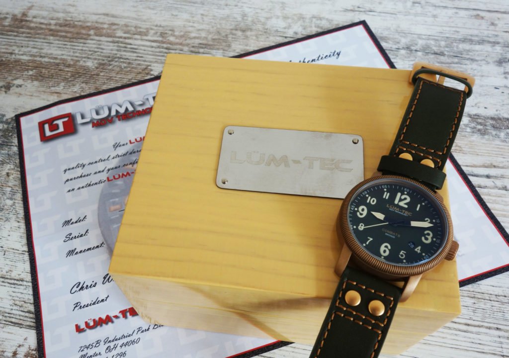 LÜM-TEC B19 Combat Bronze Military Uhr Box Papiere