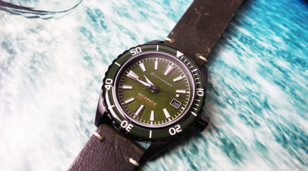 Spinnaker Fleuss Taucheruhr grün