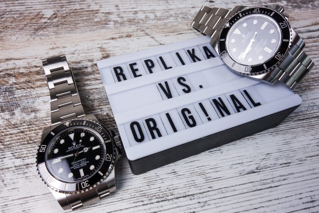 Rolex Submariner Original vs. Replica Noob v7