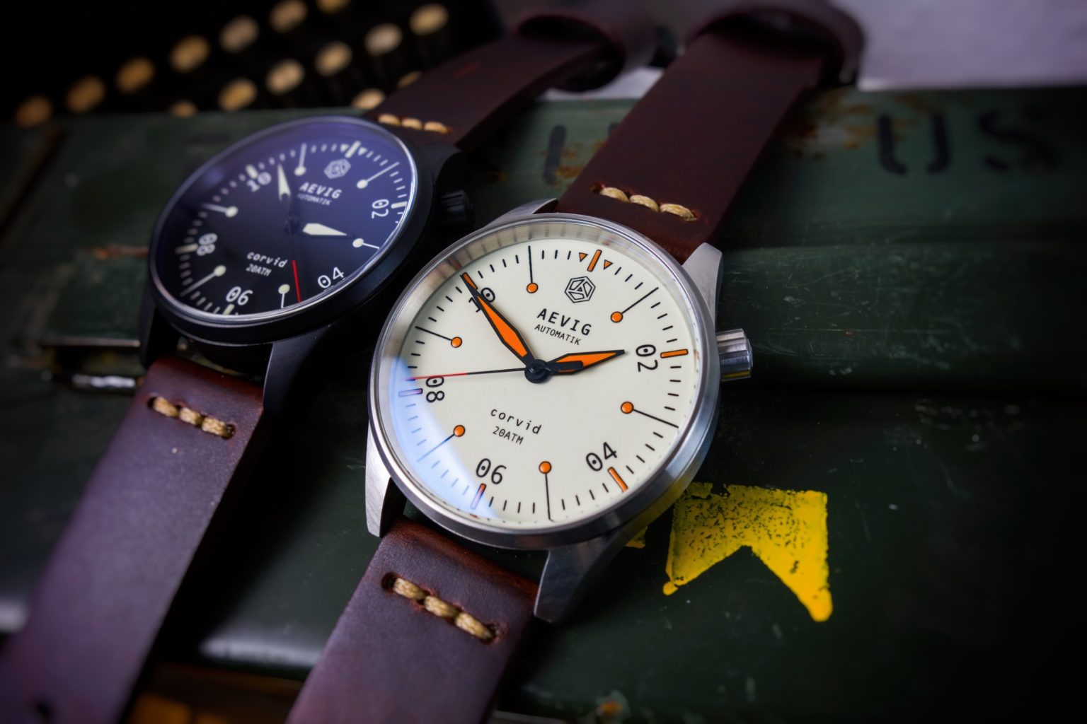 Aevig Runen Uhr