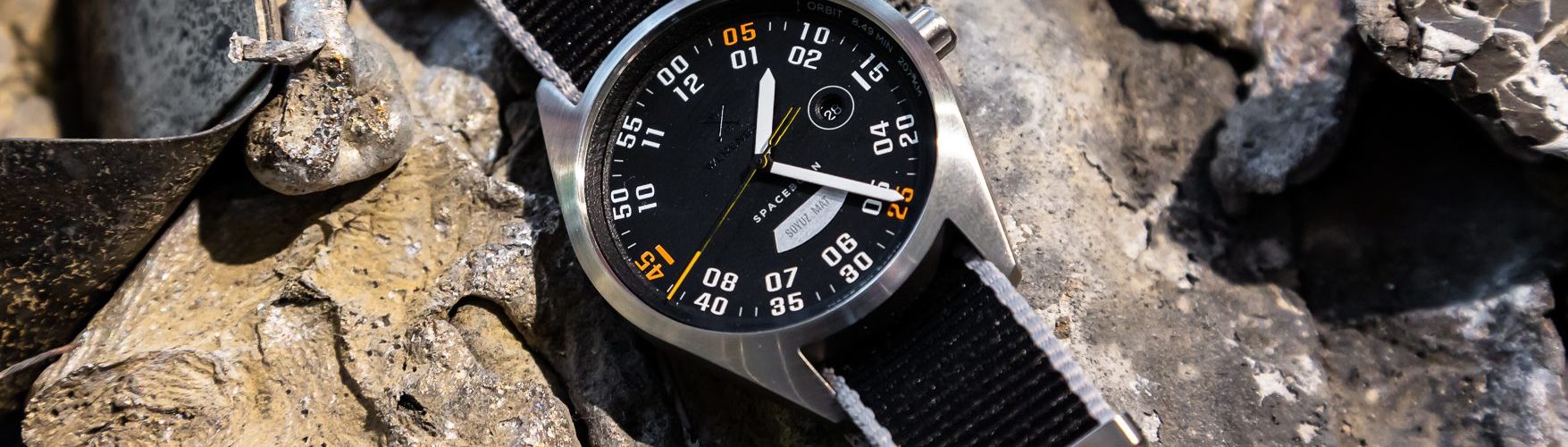 Werenbach MACH 33 Kickstarter Raketenuhr Sojus