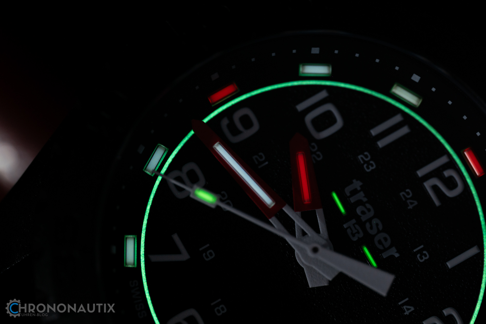 Mehr über den Artikel erfahren Tritium H3-Uhren (trigalight): Hersteller, Funktionsprinzip, Sicherheit (Neuheit: spectralight)