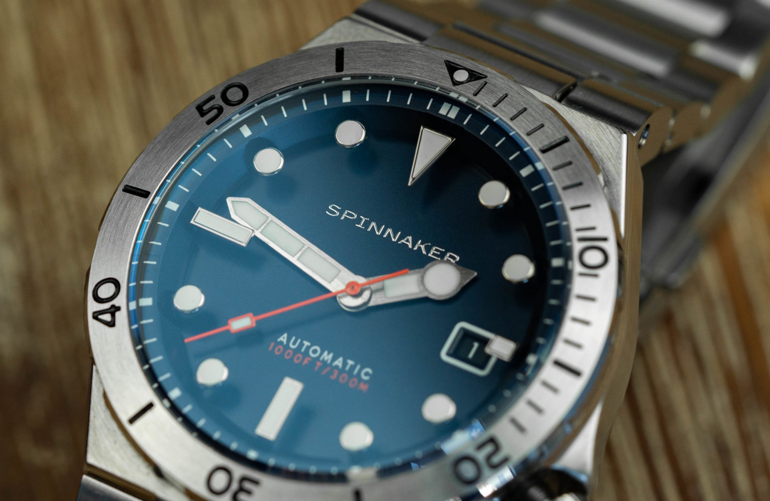 Spinnaker Boettger Tudor P01 Hommage-2