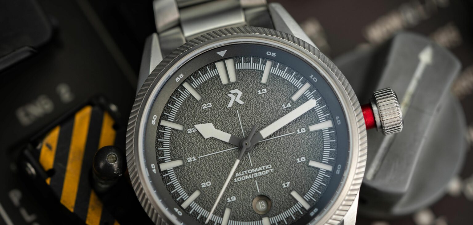 RZE Fortitude Titanium Pilot Watch Nimbusgrey Head