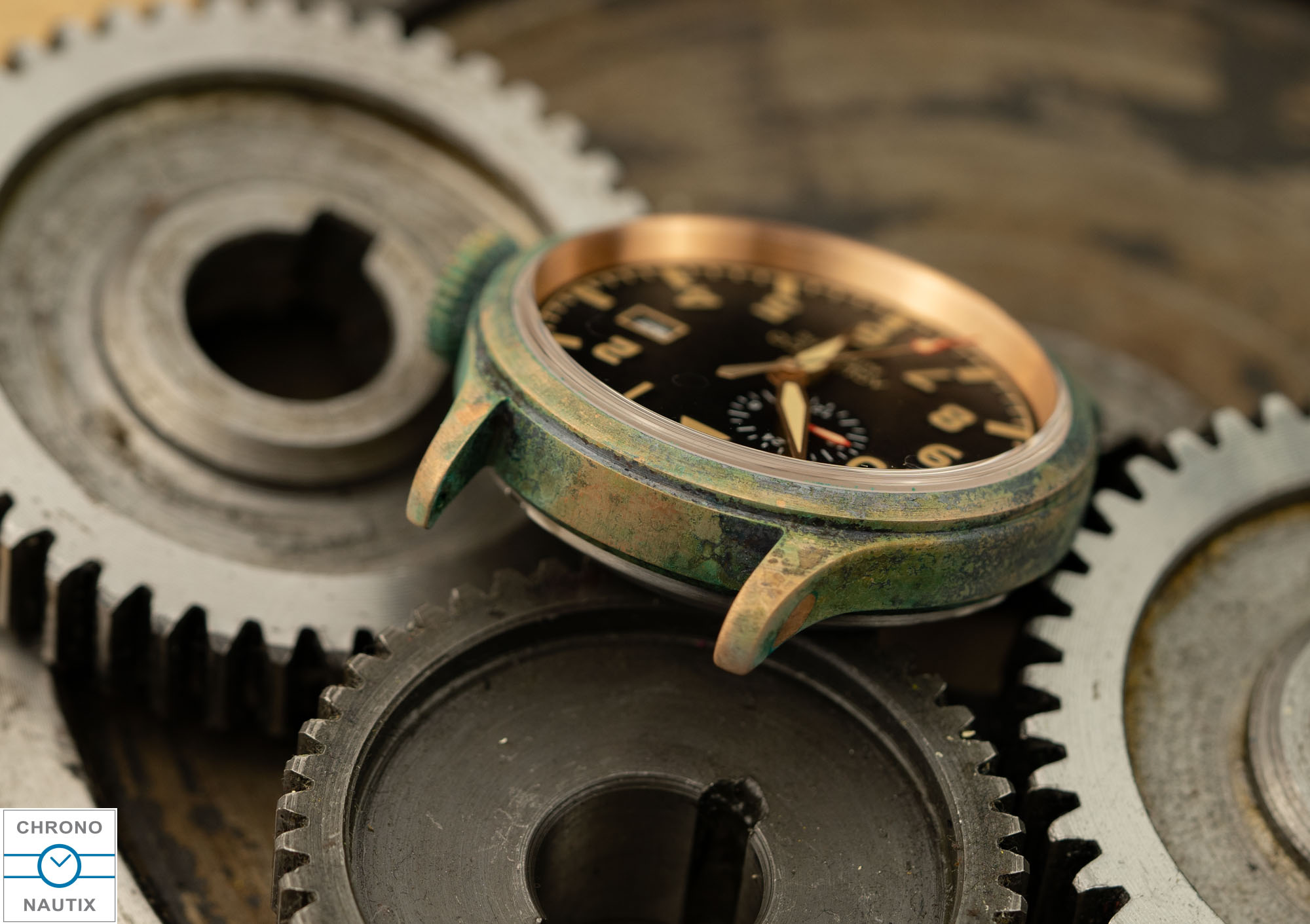 Bronze Uhr Patina entfernen erzeugen Hausmittel 15
