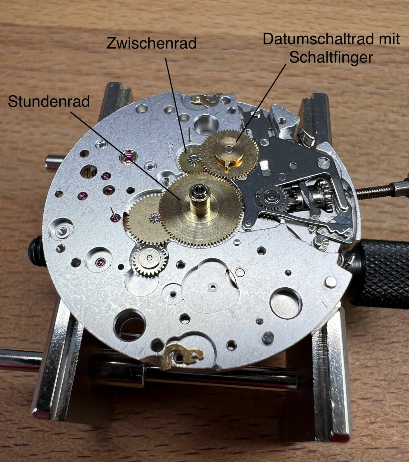 1. Zifferblattseite des ETA 7750 ohne Datumplatte