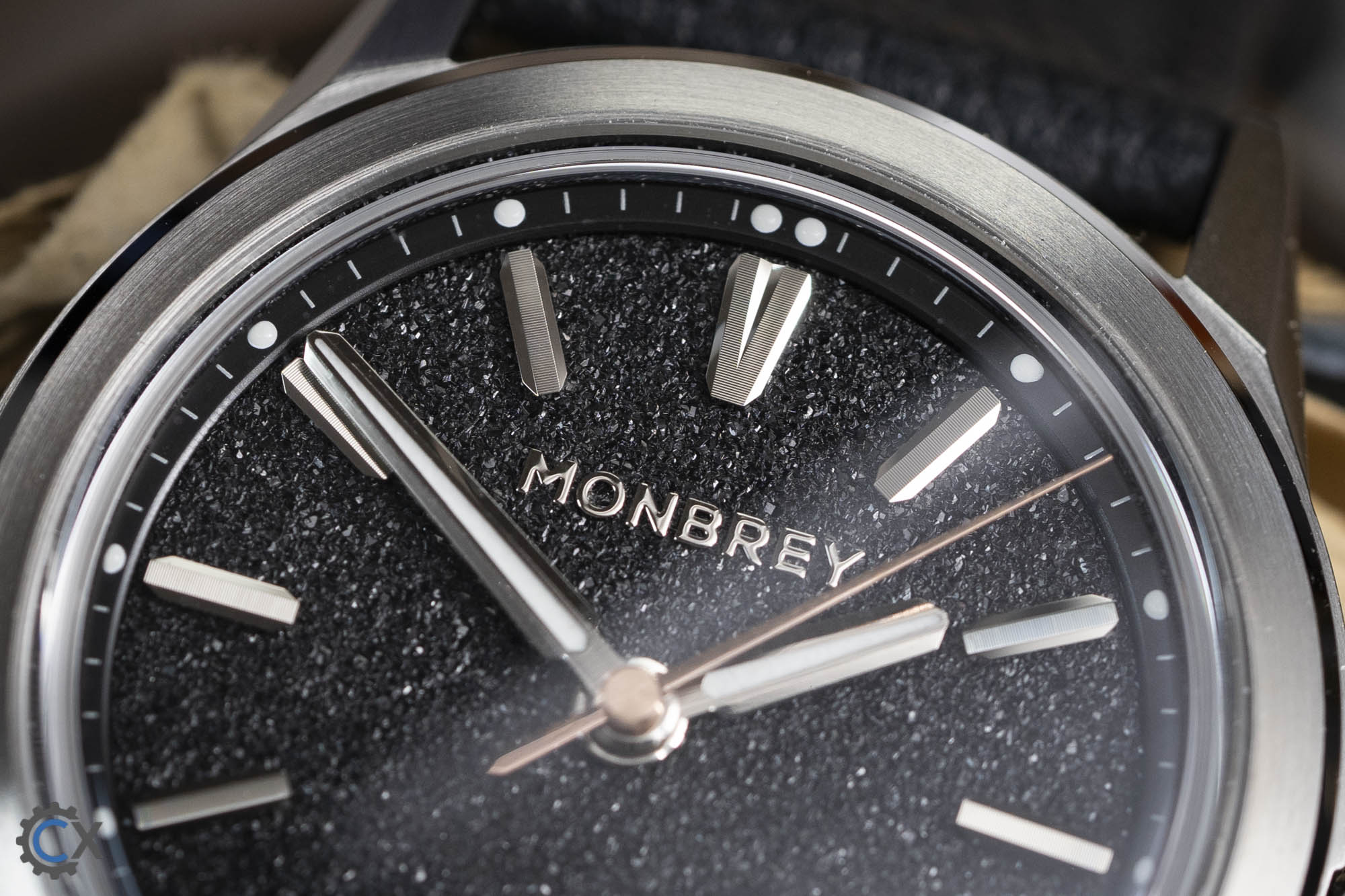 Monbrey MB2 Test Hands On Review 05630