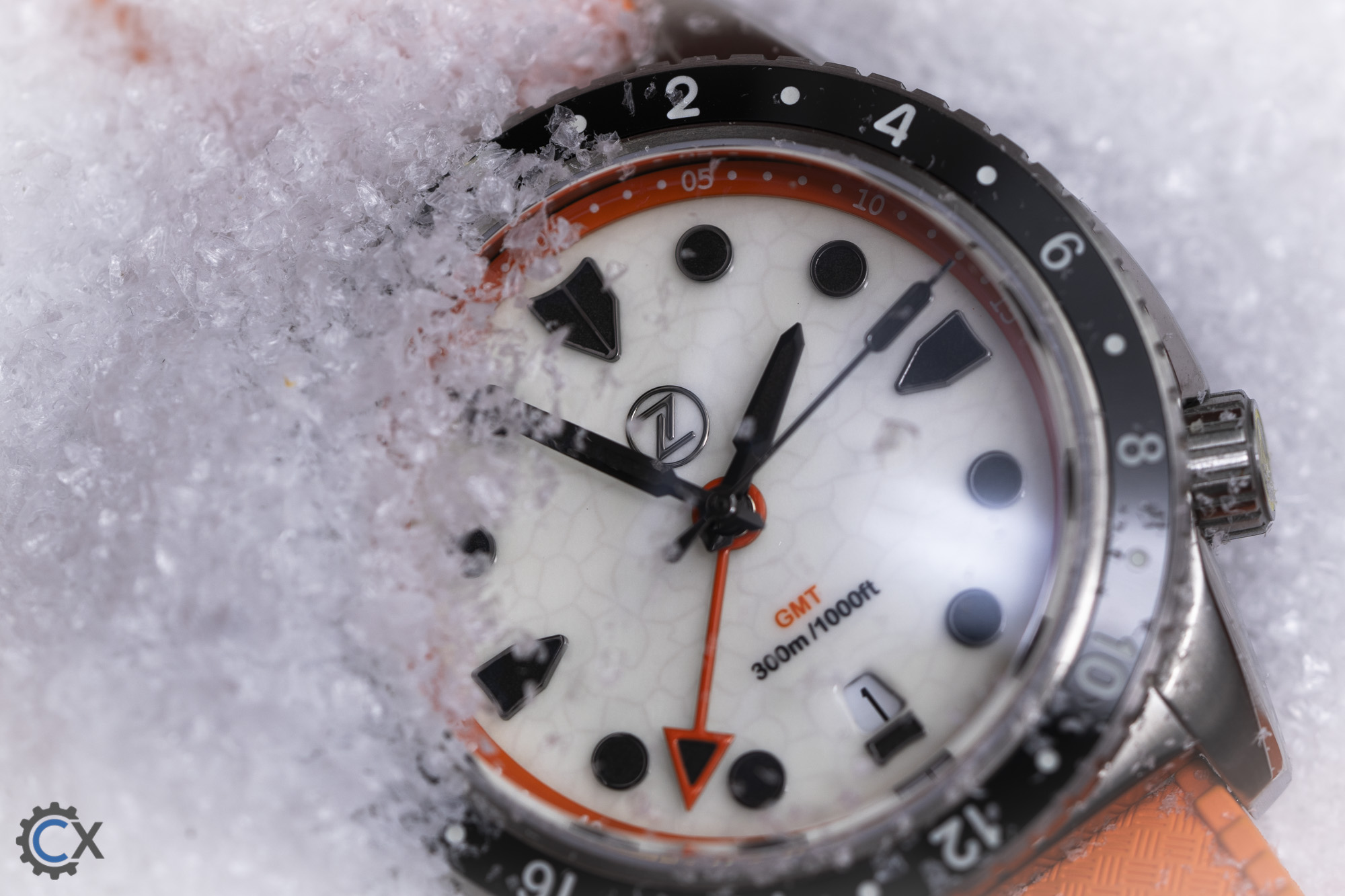 Zelos Mako 300M Diver GMT Cracked Ice Review 06188