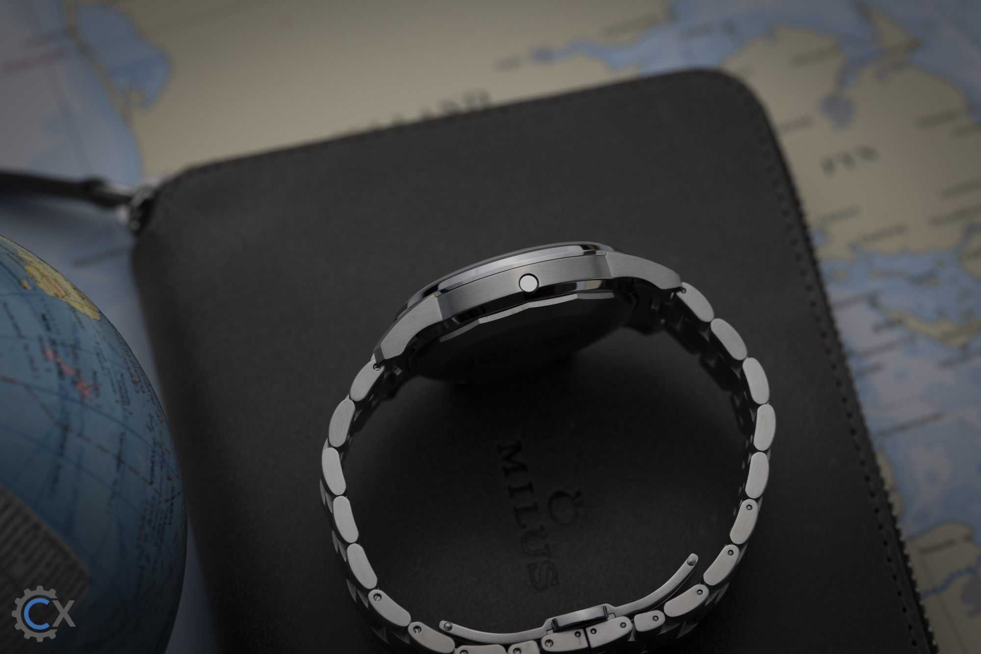 Milus Archimedes World Timer Test 1160986