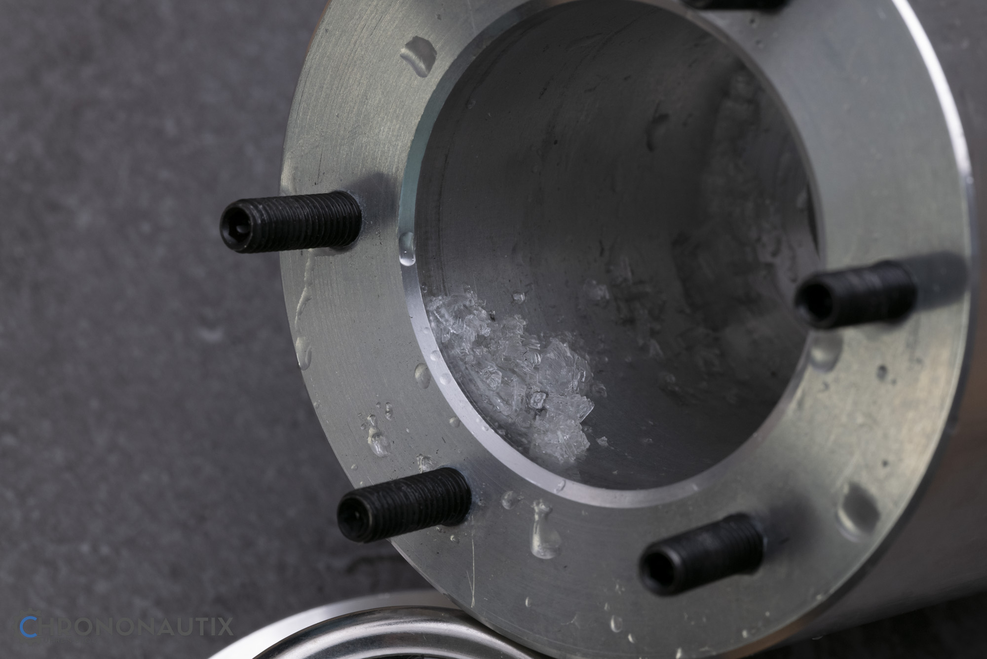 Wasserdichtigkeitstest Uhren Glas gesprengt 1170659