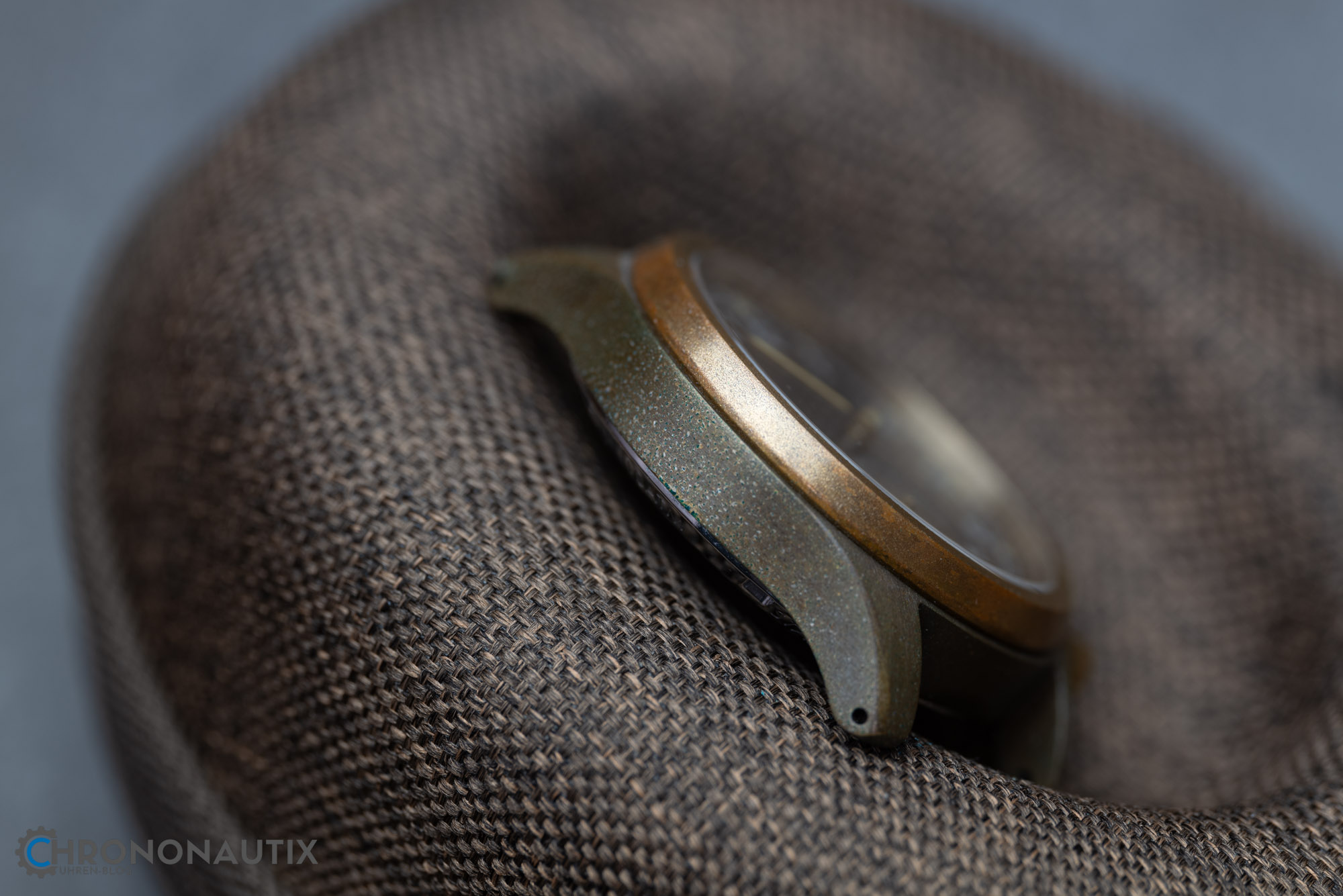 Vario 1945 D12 Bronze Fume Test Patina 1190034