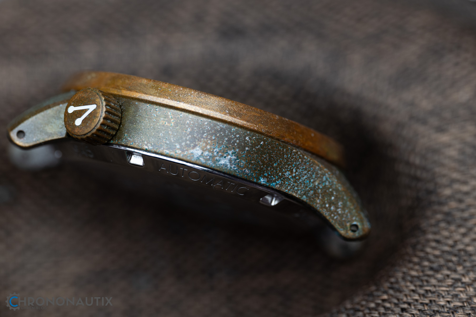 Vario 1945 D12 Bronze Fume Test Patina 1190036
