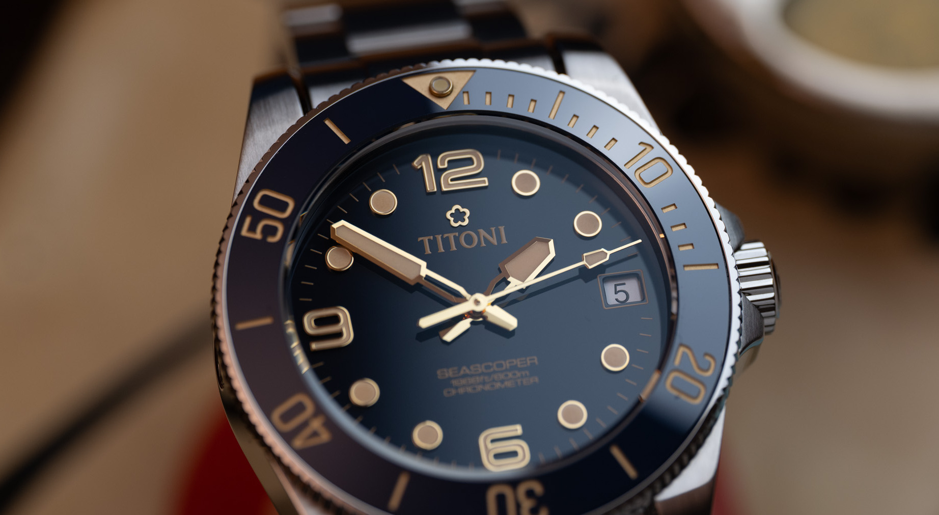 Mehr über den Artikel erfahren Facelift der Titoni Seascoper 600: Mini-Änderung, große Wirkung