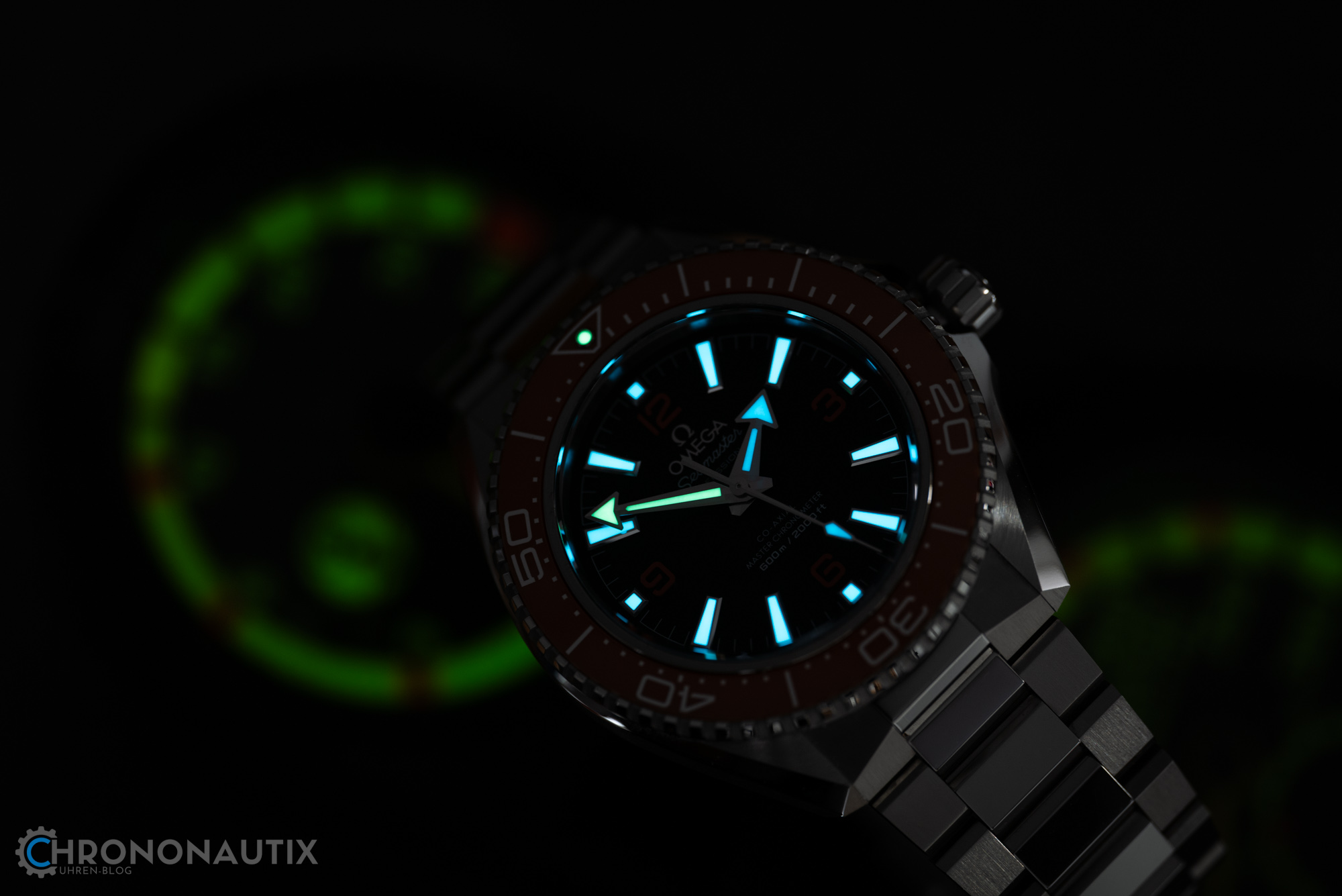 Omega Seamaster Planet Ocean 600M 217.30.42.21.01.003 Test Hands On Review 1210200