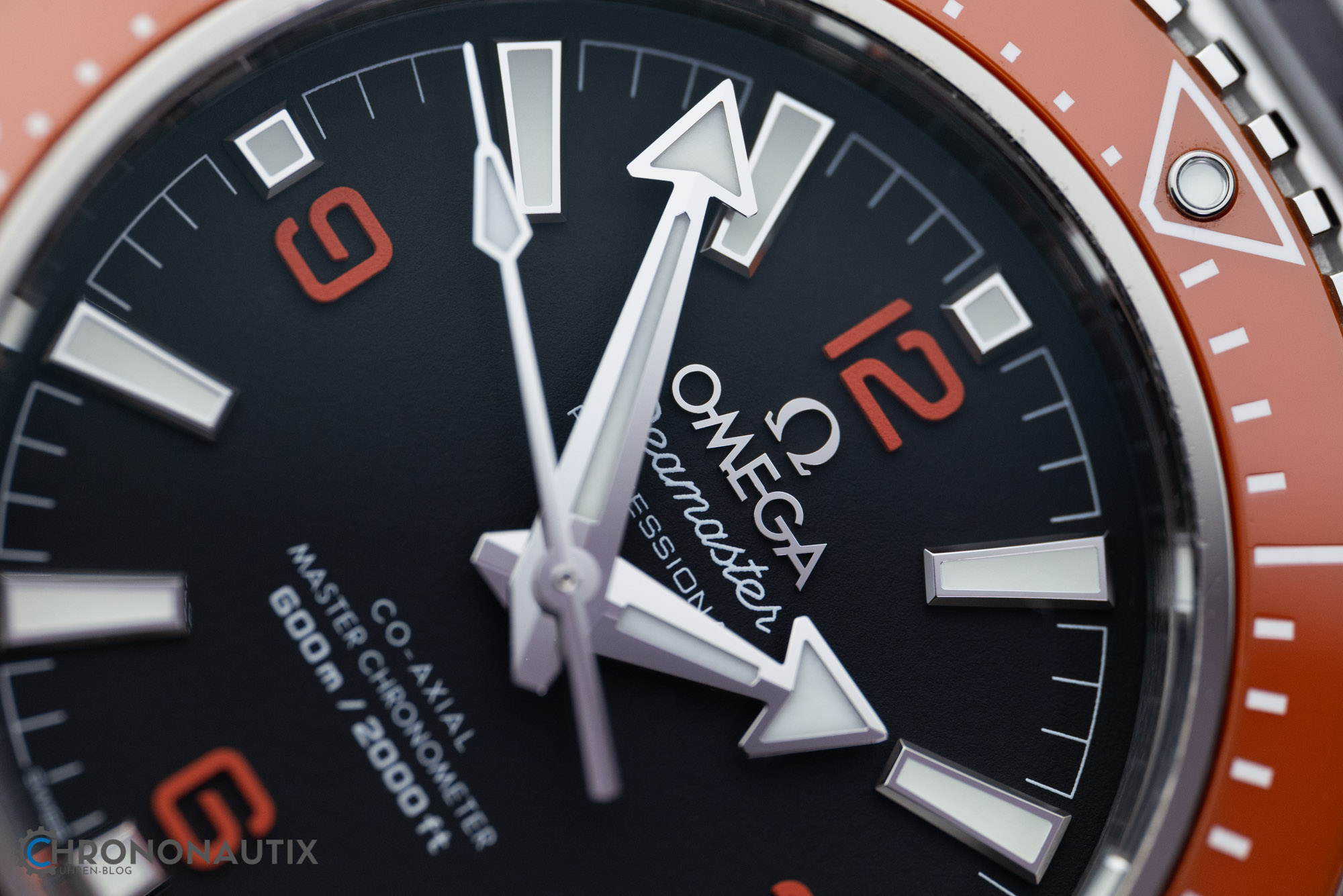 Omega Seamaster Planet Ocean 600M 217.30.42.21.01.003 Test Hands On Review 1210211