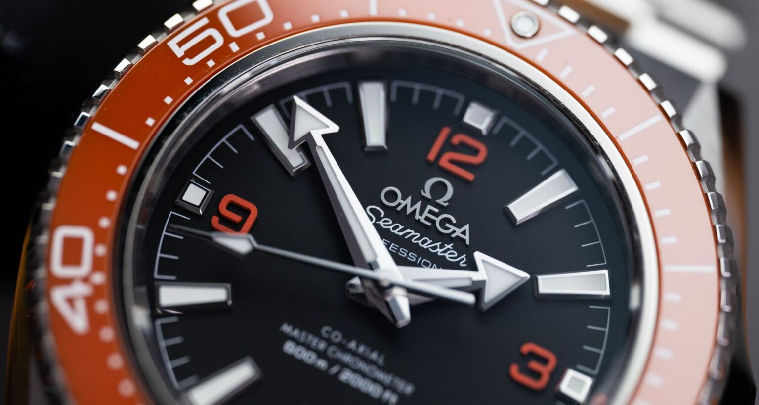 Omega Seamaster Planet Ocean 600M 217.30.42.21.01.003 Test Hands On Review EXT 1210205