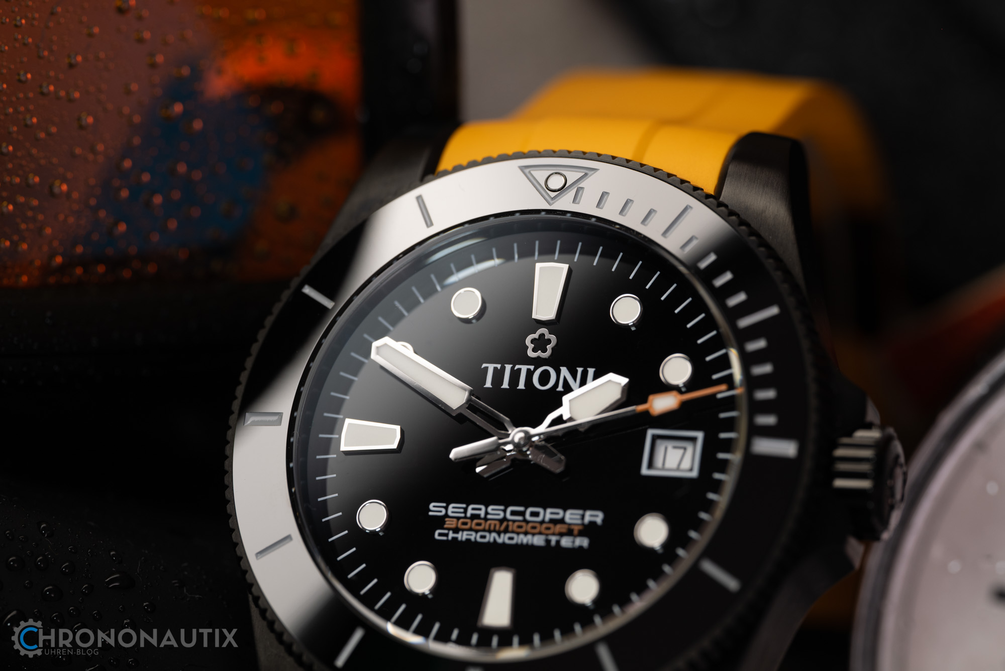 Titoni Seascoper 300 DLC Orange Test 1210392