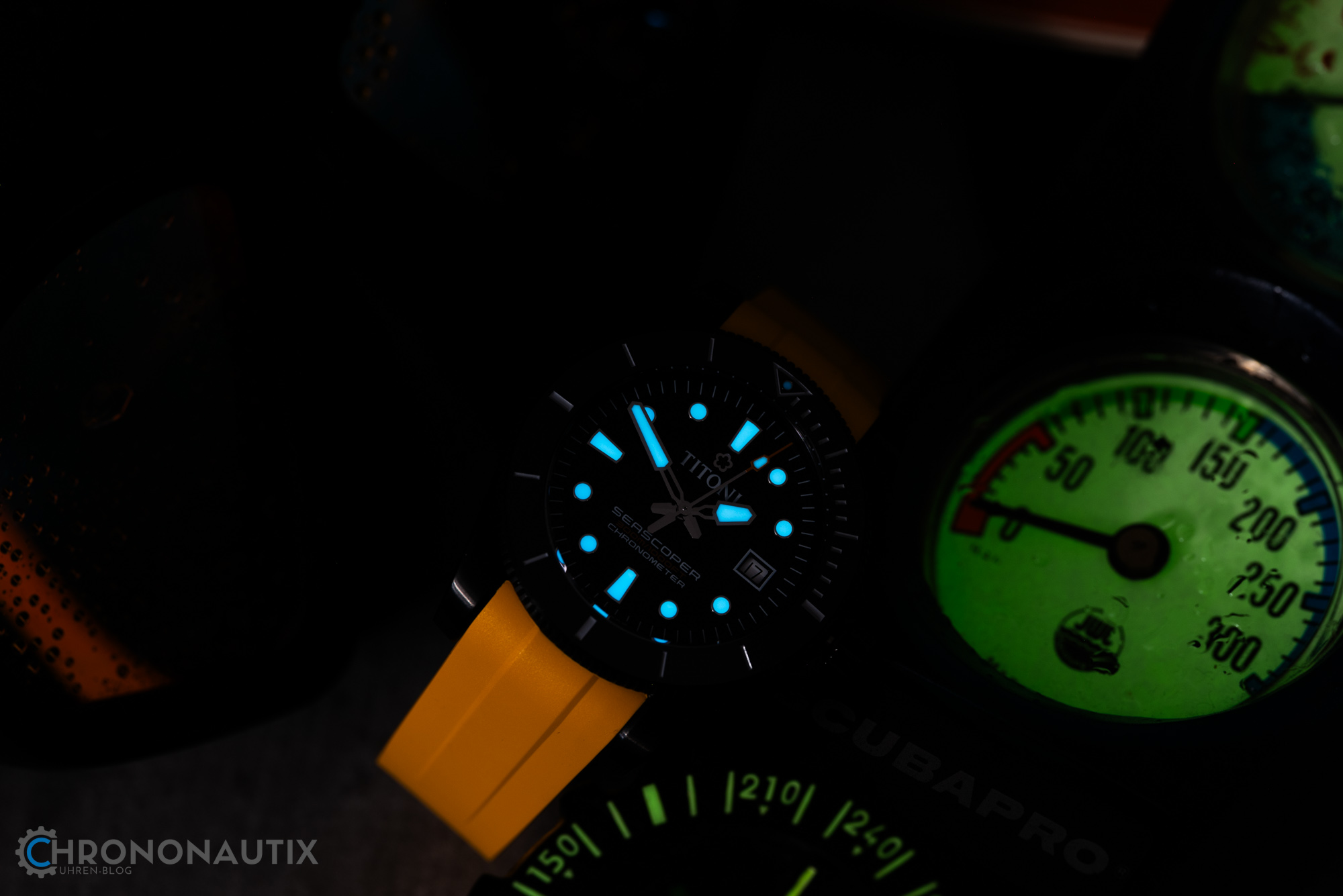 Titoni Seascoper 300 DLC Orange Test 1210420