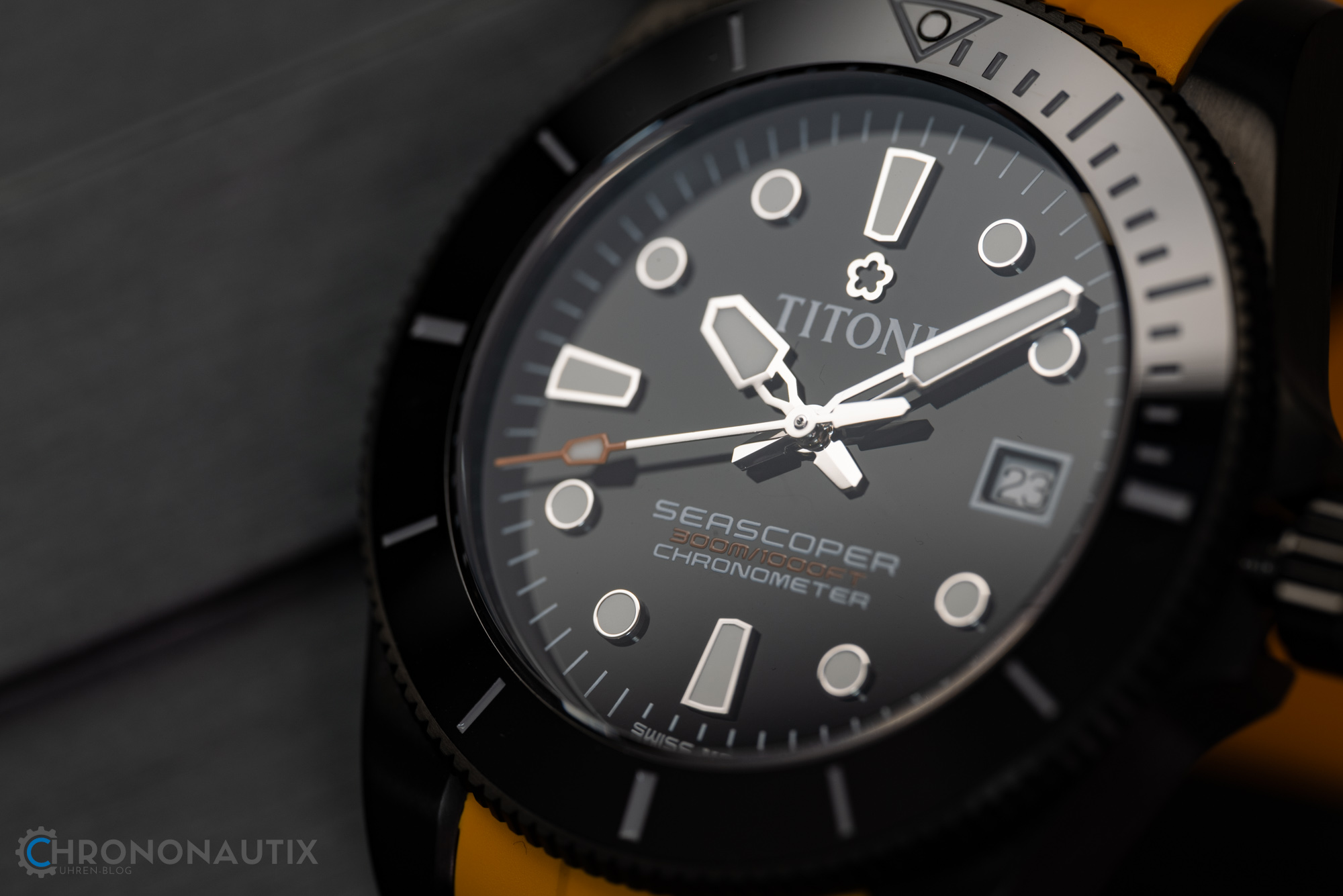 Titoni Seascoper 300 DLC Orange Test 1210446