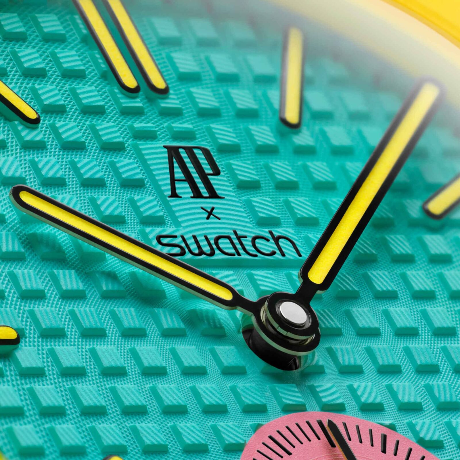 Royal Pop AP Swatch 3