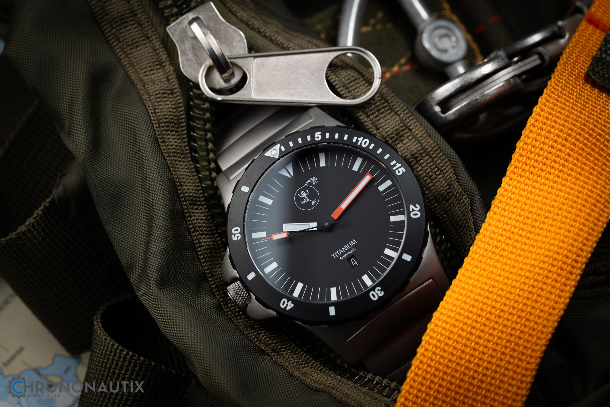 Bombfrog Titanium Automatik Test 1210963