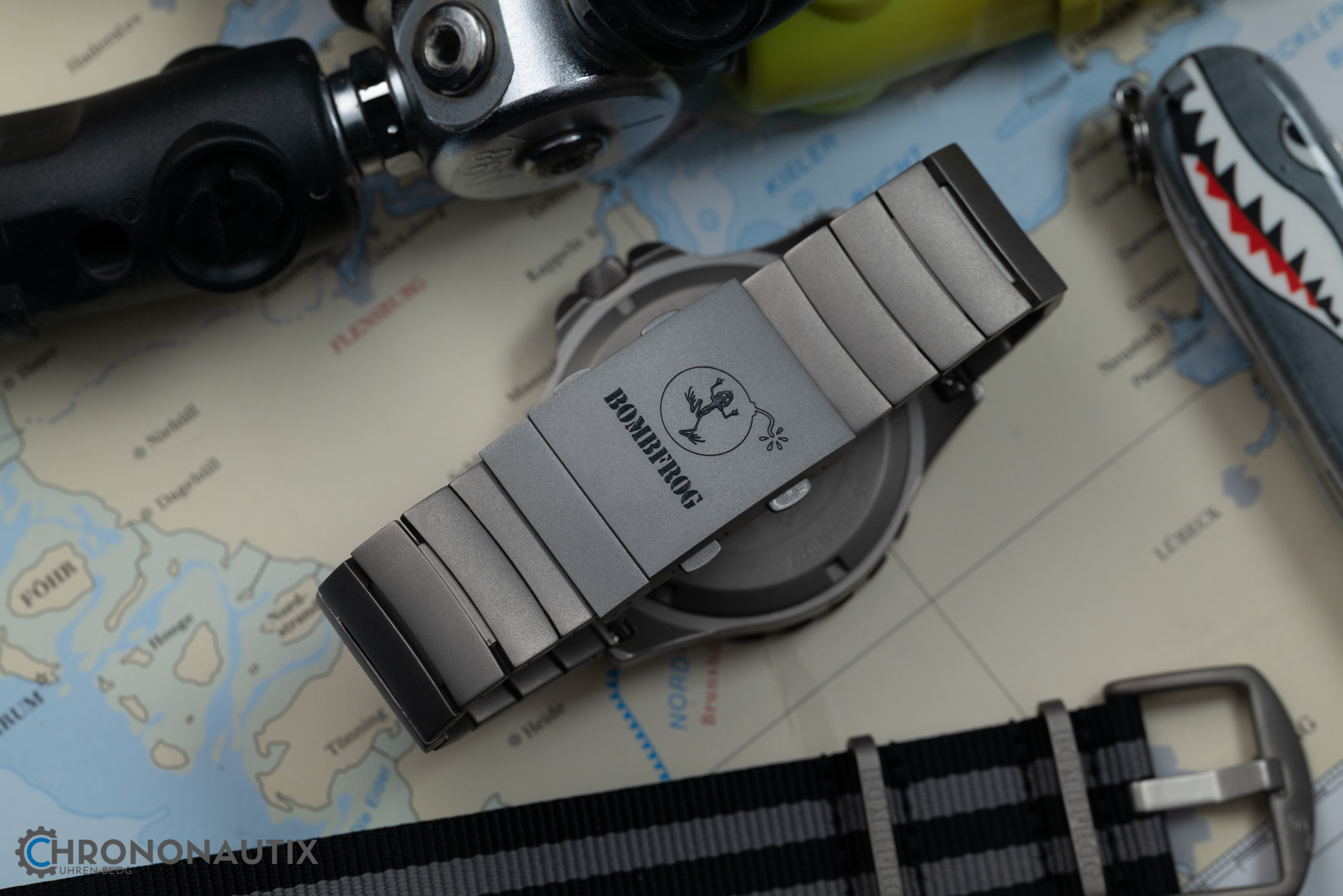 Bombfrog Titanium Automatik Test 1210979
