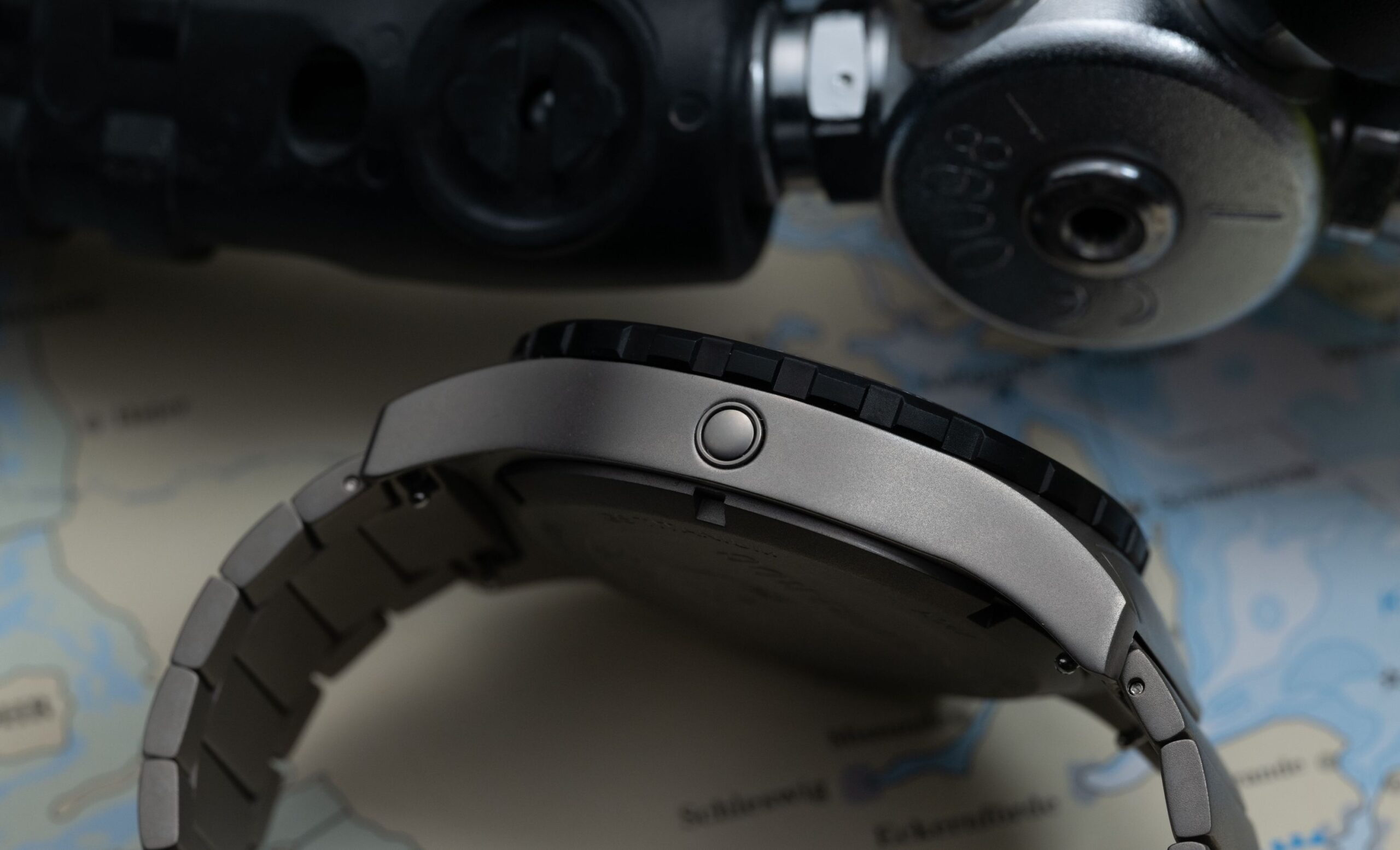Bombfrog Titanium Automatik Test EXT 1210975