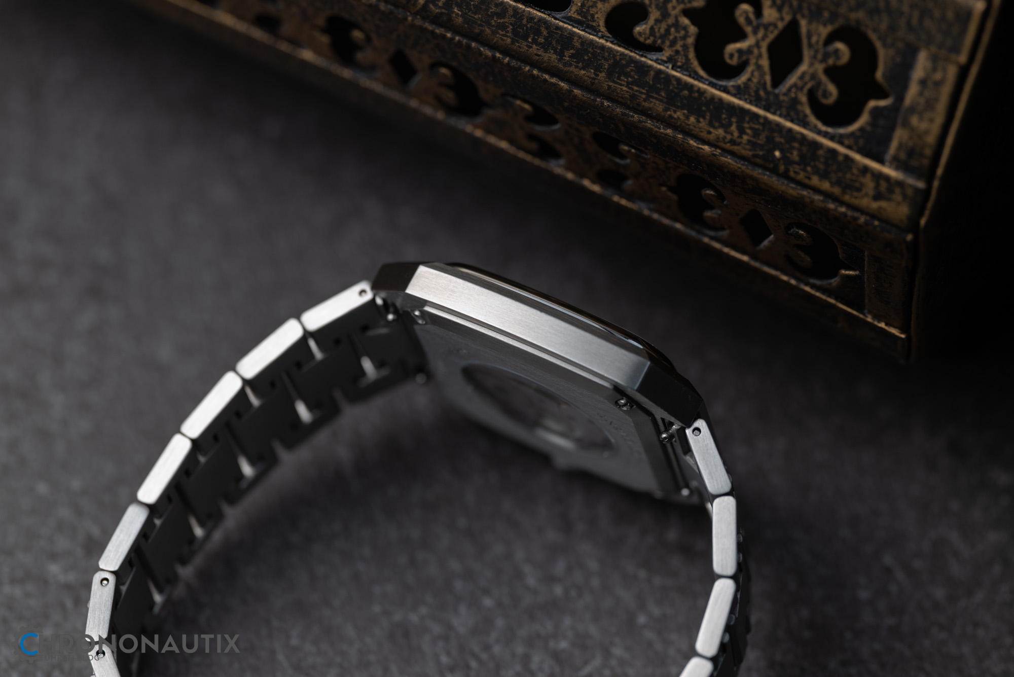 Feynman Dune Arabic Dial 1210888