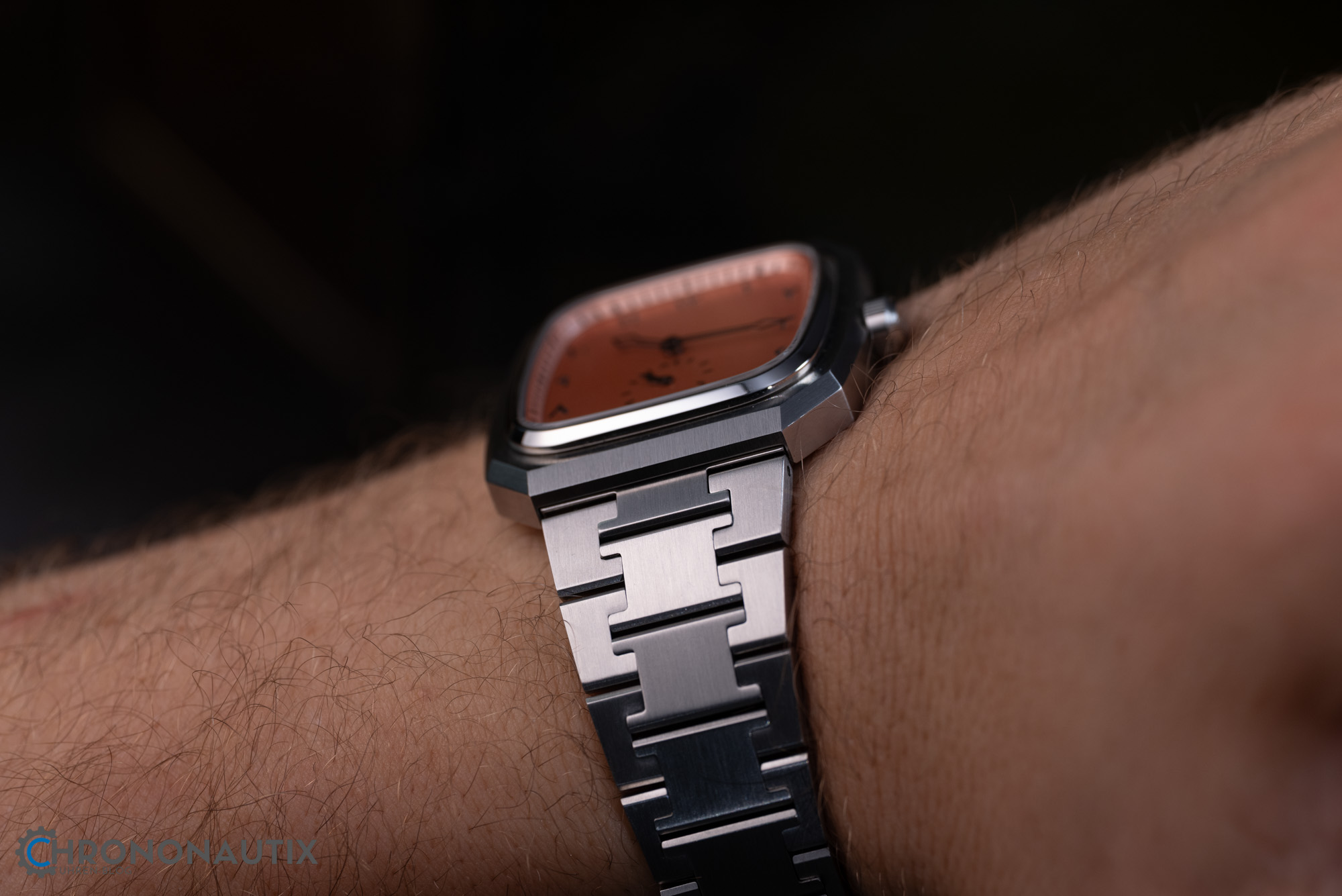 Feynman Dune Arabic Dial 1210905