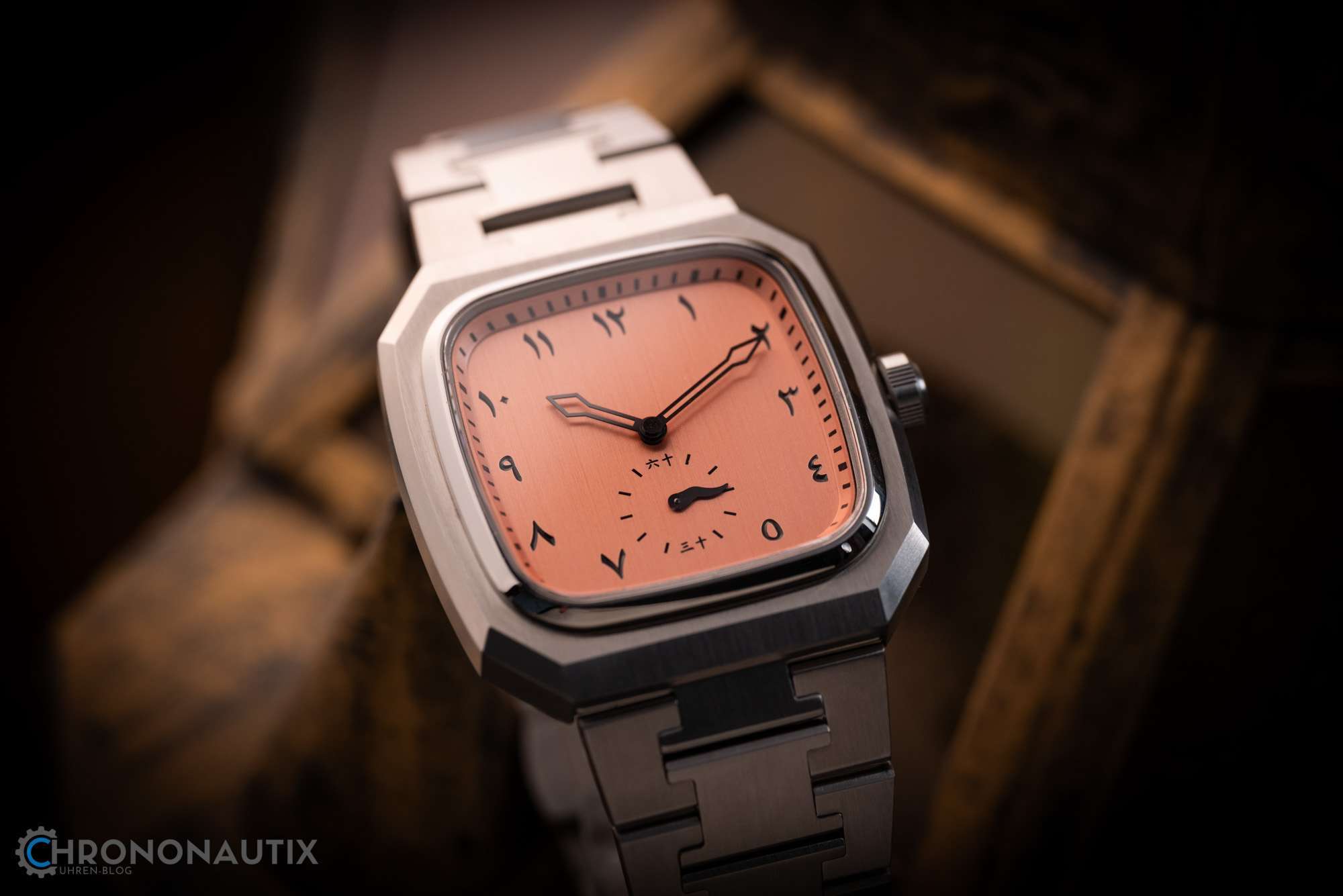Feynman Dune Arabic Dial 1210912